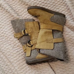 || Sorel || Leather snow boots